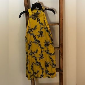 Cute spring dress!